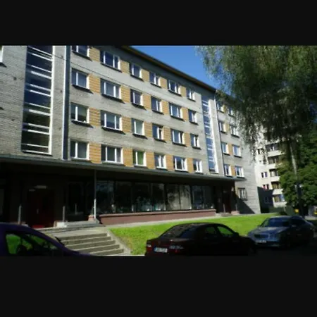 Lastekodu 18 Apartman *